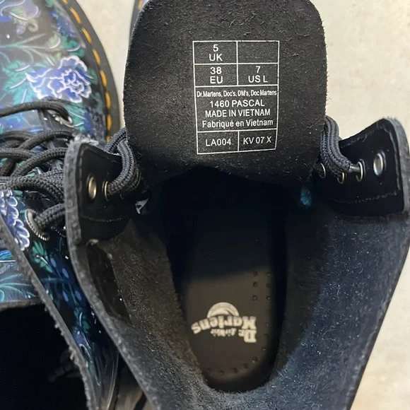 Dr. Martens 1460 Pascal leather boots - Picture 3 of 5